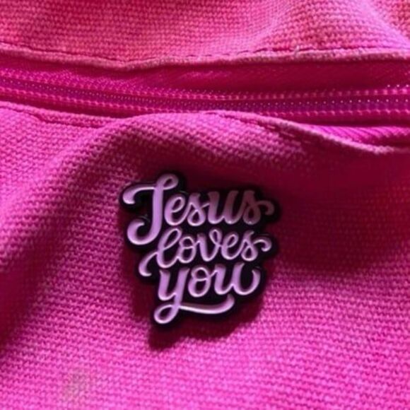 Jesus Loves You Pink Enamel Pin - Picture 4 of 5